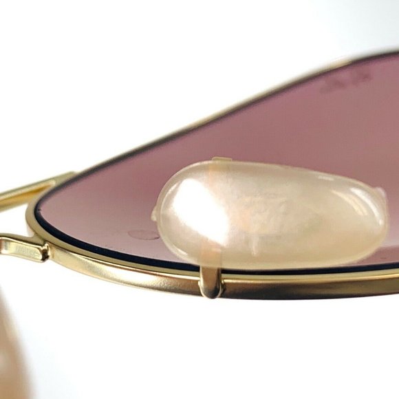 Ray-Ban Aviator Classic Golden Sunglasses - Picture 9 of 9